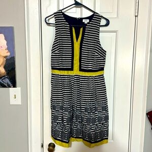 CROWN & IVY Blue & White Stripped Pineapple Hem Sleeveless Dress size 6